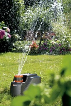 Gardena Multi Instelbare Sproeier -Haxo Winkel 40785008133035