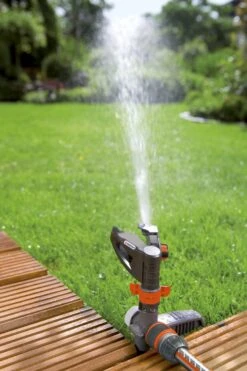 Gardena Pulserende Sector- Cirkelsproeier 490m² -Haxo Winkel 40785008141022