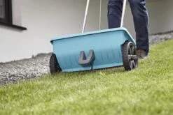 Gardena Strooiwagen L 29 Gardena Strooiwagen L -Haxo Winkel GA320 0459