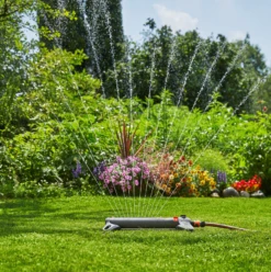 Gardena Zwenksproeier Type AquaZoom S 18710 -Haxo Winkel Gardena zwenksproeier AquaZoom S 5