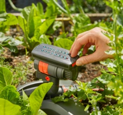 Gardena Zwenksproeier Type AquaZoom Compact 18708 -Haxo Winkel Gardena zwenksproeier AquaZoom compact 4 1