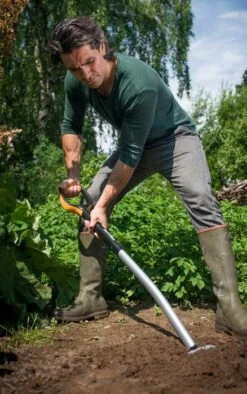 Fiskars Spitvork Xact -Haxo Winkel Spitvork2