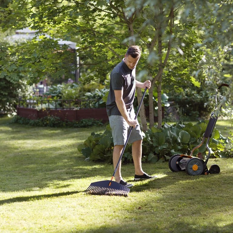 Fiskars Grasmaaier StaySharp Plus - 122 Cm 4 Fiskars Grasmaaier StaySharp Plus - 122 Cm - Afbeelding 4