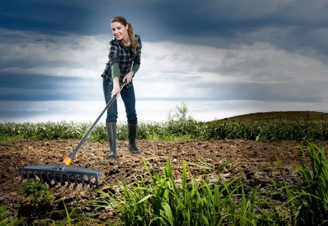 Fiskars Hark Kunststof Quikfit 2 Fiskars Hark Kunststof Quikfit - Afbeelding 2