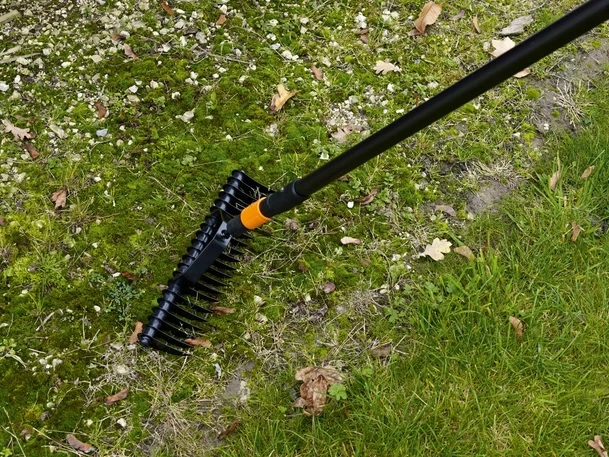 Fiskars Verticuteerhark Quikfit 2 Fiskars Verticuteerhark Quikfit - Afbeelding 2