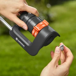 Gardena Cirkelsproeier Aqua Type M 18702 -Haxo Winkel gardena zwanksproeier aqua M 2