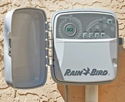 Rainbird RC2 8-stations Outdoor WiFi -Haxo Winkel rainBird rc2 3